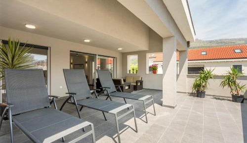 Penthouse Apartment