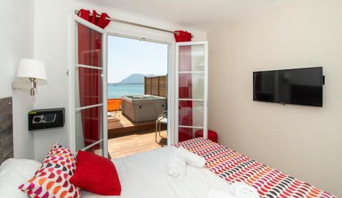 Deluxe Double Room with Sea View