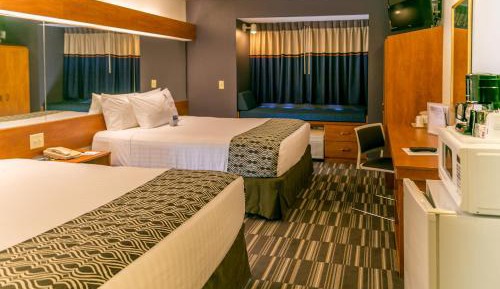 Queen Room with Two Queen Beds - Disability Access/Non-Smoking