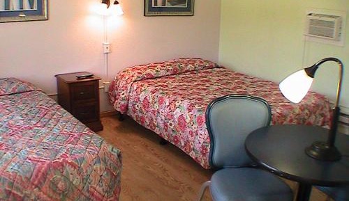 Signature Triple Room