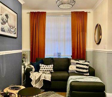 Abertillery House | 15 m² House ∙ 3 bedrooms ∙ 4 guests