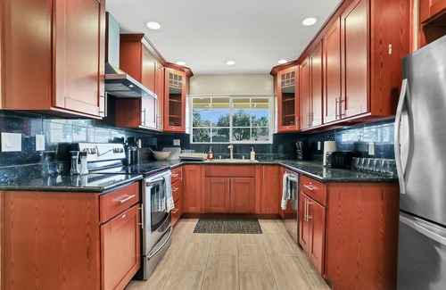 Livermore House | Livermore's Best: Spacious Family Home with Patio and Yard