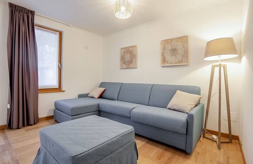 Gressoney-Saint-Jean Apartment | Residence in Gressoney-saint-jean with 1 bedrooms sleeps 3