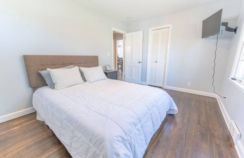 Richfield House | perfect relaxing home in convent location to stay for business or personal use..
