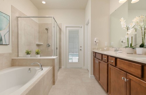 Davenport Villa | Spacious home with private pool minutes from Disney!