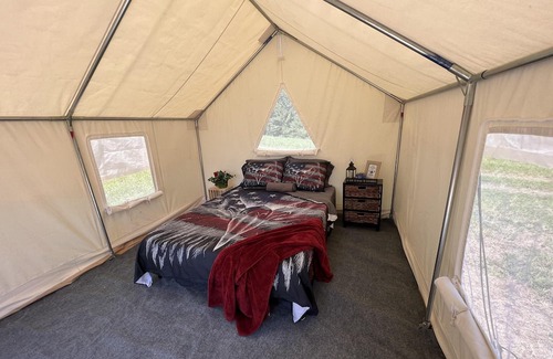 Silver Point RV Rental | Tentrr Signature Site - Xanadu at Defenders Retreat - Site H