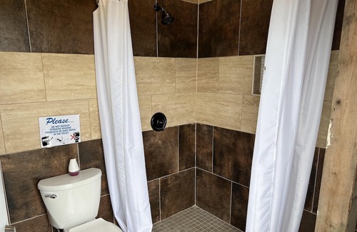 Silver Point RV Rental | Tentrr Signature Site - Xanadu at Defenders Retreat - Site H