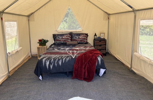 Silver Point RV Rental | Tentrr Signature Site - Xanadu at Defenders Retreat - Site H