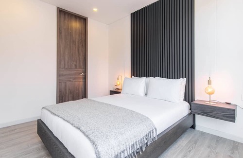 Usaquen Apartment | Cloud9 | Up to 16 ppl | The Moonstone