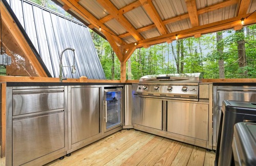 Oxford Cabin | A-Frame Escape with Hot Tub