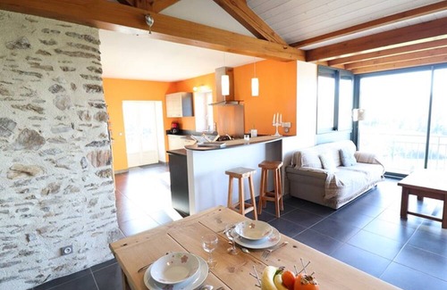 Leynhac Cottage | Gite Leynhac, 2 bedrooms, 4 persons
