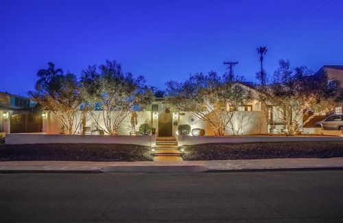 Loma Portal House | Luxury Pool Villa in Point Loma