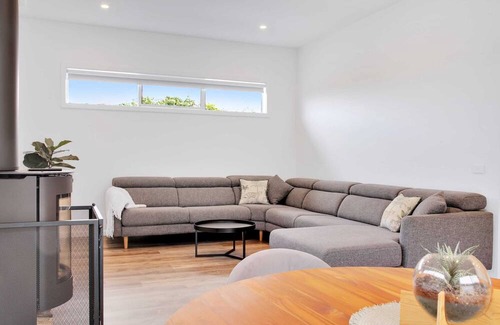 Belmont House | Alanas Place I Modern Townhouse