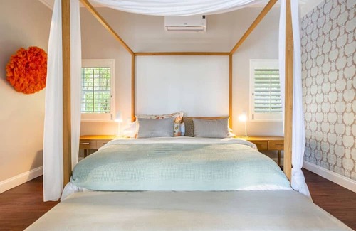 Durban North Villa | 51 Avignon · Family-Luxe Escape: Avignon Villa w/ Solar Backup