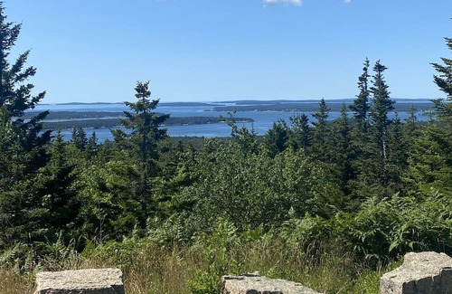 Seal Harbor Cottage | Cozy Seal Harbor Cottage - Steps from Acadia National Park