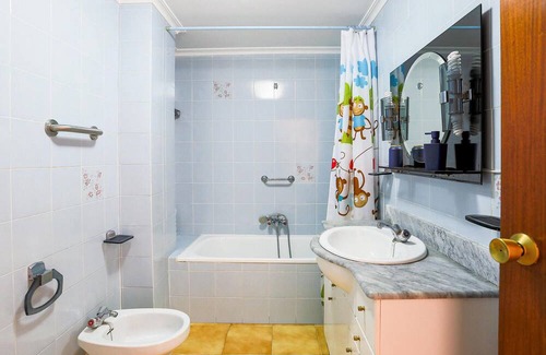 Coveta Fuma Apartment | Spacious vacation apartment with panoramic view.