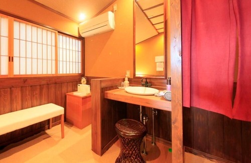 Kaminoyama House | Standard Shunsai Japanese Kaiseki Plan Renovate / Kaminoyama Yamagata
