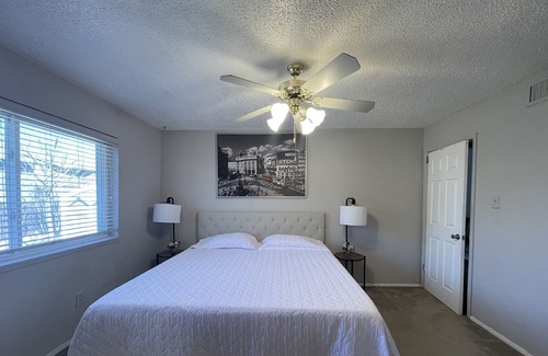 Bedford House | Lovely house near DFW!