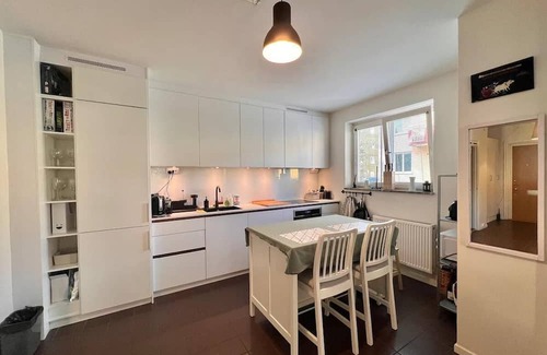 Solna Apartment | Great 1 bedroom flat in Solna