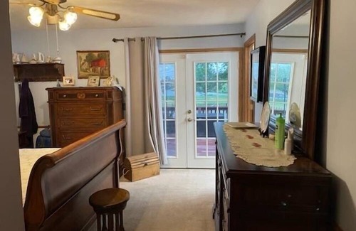 Salina House | Hot Tub, Beautiful view, location, family home, 3 BR, + 2 beds in 2nd LR, 3 bath