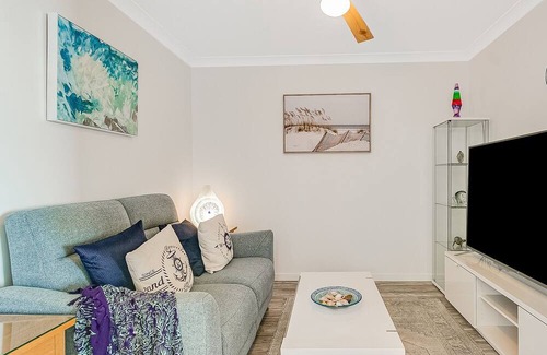 Tugun Apartment | San Simeon 31 - Absolute Beachfront Tugun - Min. 3 Night Stays!