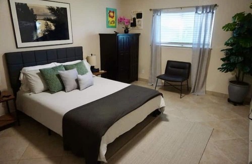 North San Antonio - SAT House | Uptown Alamo City Retreat-Near Airport & Downtown!