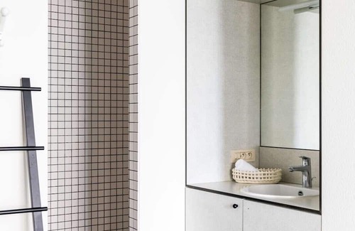 Stalingrad Apartment | Beautiful 1BD Design Apt in Centre of Brussels