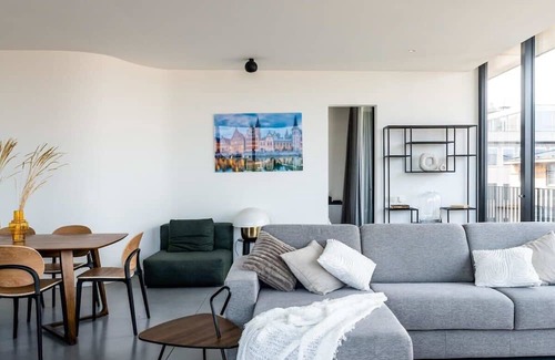 Stalingrad Apartment | Corner Apartment Summ