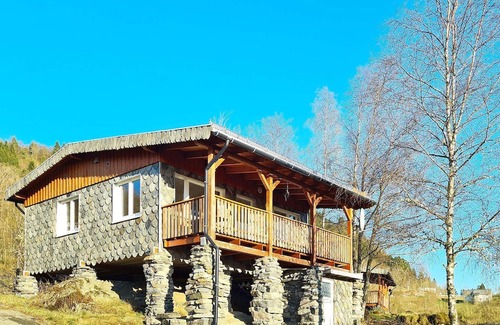 Lonevag House | 5 person holiday home in LONEVÅG