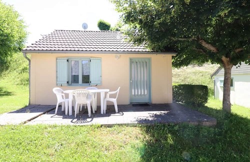 Arnac Cottage | Gite Arnac, 1 bedroom, 4 persons