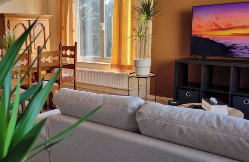 Deurne Apartment | Superb Flat 3 Bedrooms Private Parking