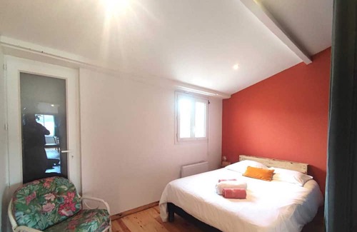 Cenon Apartment | Bright 67 m2 apartment with garage