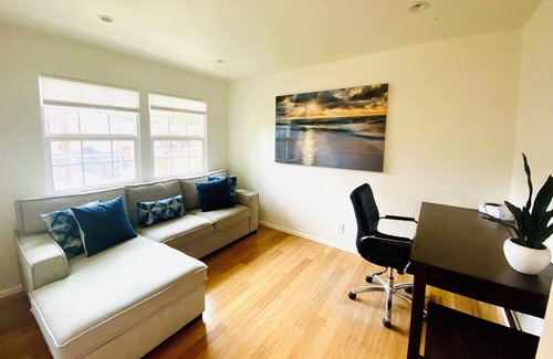 Ventura House | Cozy Casita invites you and your family or friends