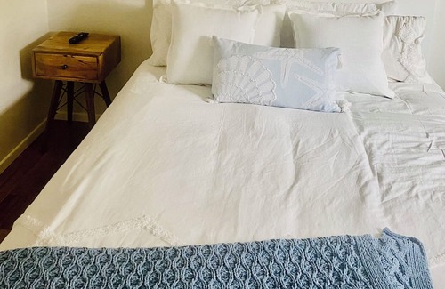 Ventura House | Cozy Casita invites you and your family or friends