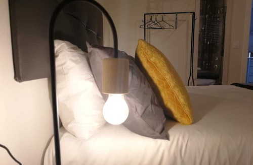 Distrito Centro-Casco-Antiguo Apartment | KubiK APARTMENTS K1