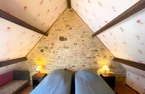 Saint-Julien-de-Lampon Cottage | Gite Saint-Julien-de-Lampon, 2 bedrooms, 4 persons