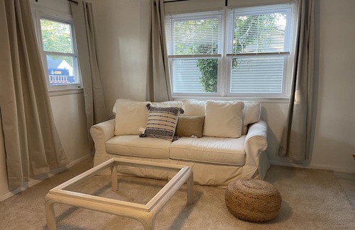Somers Point House | Bright & Airy Boho Romantic Lil Summer Home near Ocean City