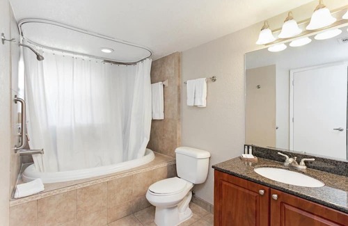 Solivita Resort | Homely Self-Contained Villa, Pool, Close To Old Town, Free Parking, Pool