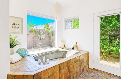 Racquet Club Estates House | ✪ Mid-Century Modern 'Palm Springs Social House' ✪