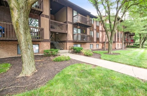 West Columbus Apartment | Home away from home