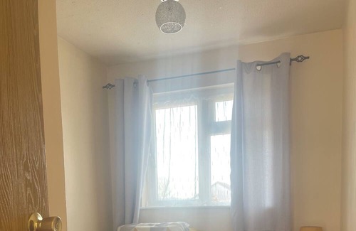 Letchworth House | Comfy letchworth Apartment by Leecroft Stays