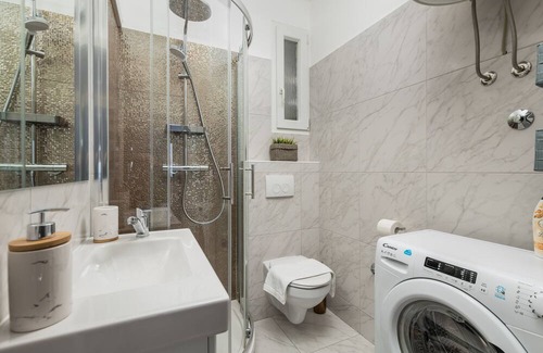 Sodici Apartment | Newly renovated two-room apartment with a unique view of the entire Kvarner.