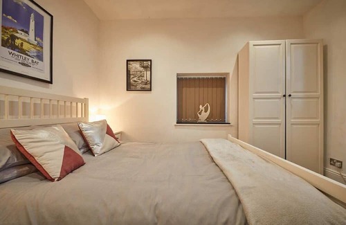 Tynemouth House | Host & Stay | The View Old Coastguard Cottage
