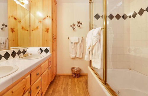 Fox Farm Cabin | Retreat to Fox Farm-1662 by Big Bear Vacations
