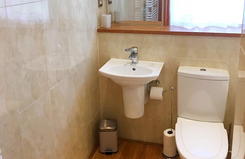 Arden Apartment | Laird's Retreat - Lomond Castle Apartment