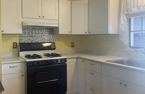 Green Valley Villa | 55 plus community. And one bedroom one bath shower with washer and dryer No Pets