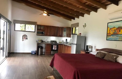Uvita House | Villas Lambeau #2 - Ocean View - Fiber Optic / 1BR 1 BA
