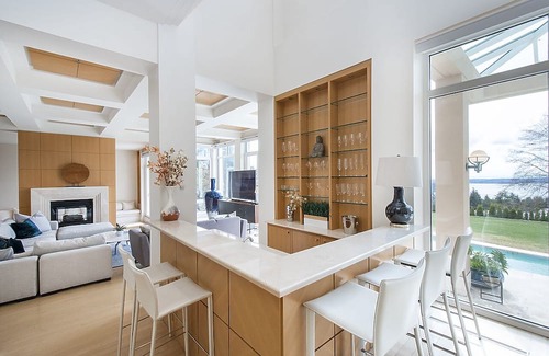 West Vancouver House | Spectacular, Water View House!