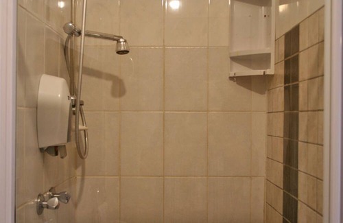 Swakopmund Cabin | Springbok Single Room - Amarachi Bed & Breakfast, near beach in Swakopmund