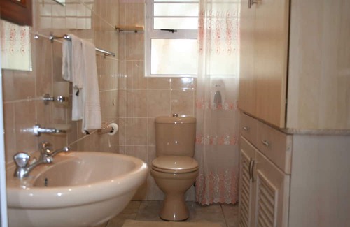 Swakopmund Bed & Breakfast | Twin Room The Lions - ideal for 2 guests near the beach in Swakopmund, Namibia